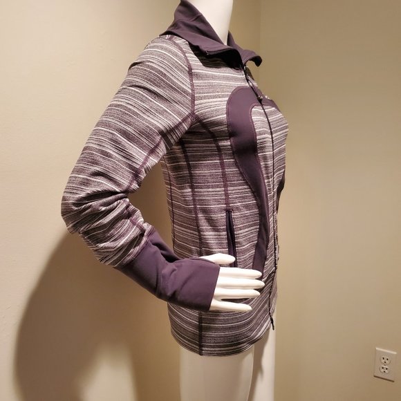 Lululemon Stride Jacket Coal Stripe 4 - Picture 6 of 7